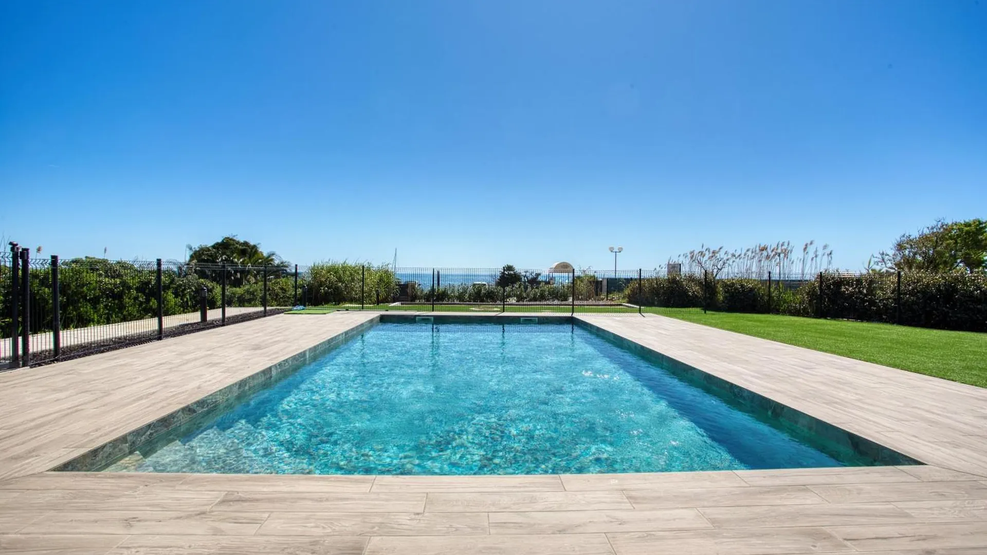 Holiday home 3 Chambres, Vue Mer, Piscine, Parking Sainte-Maxime